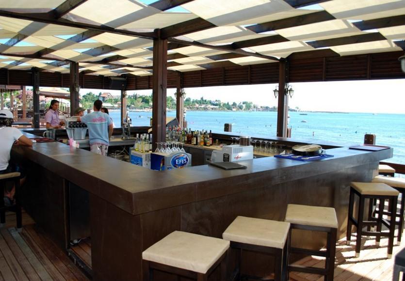 Side Beach Club 3*