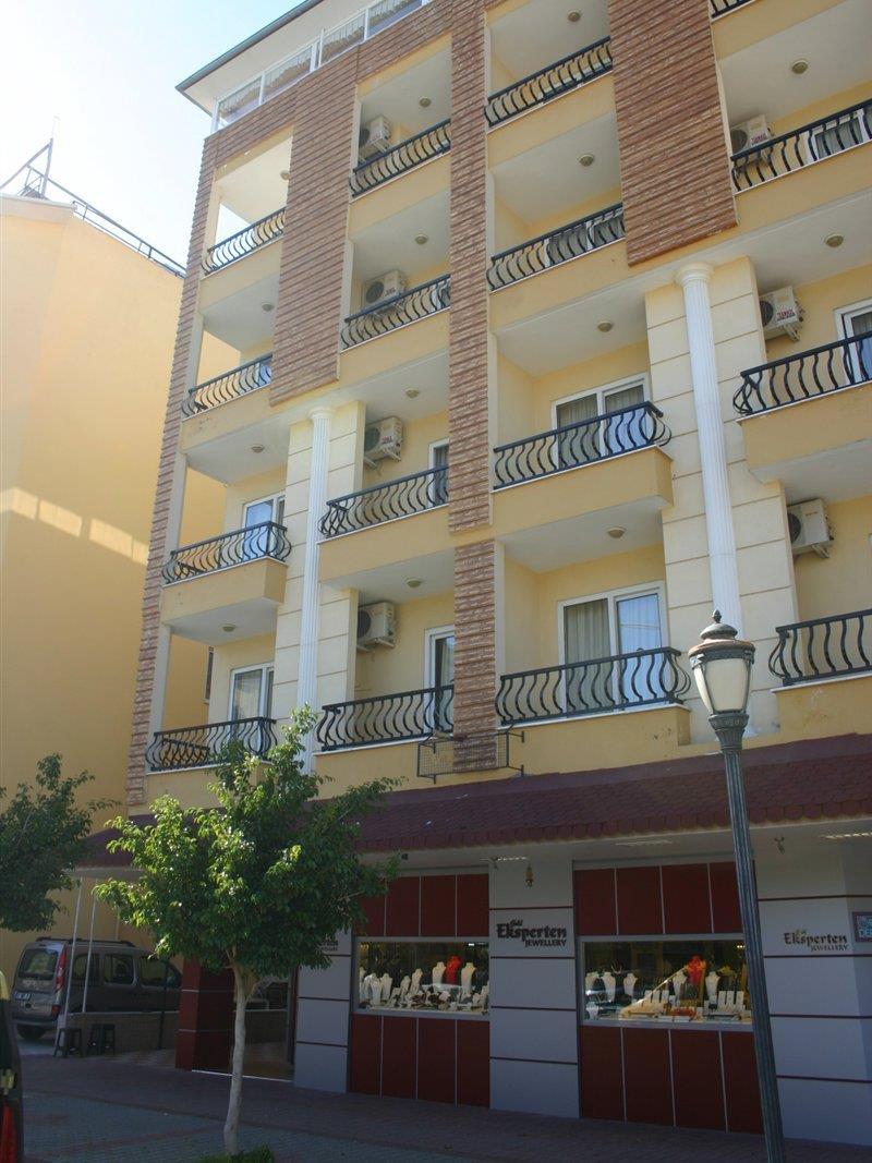 Kleopatra Saray 2*