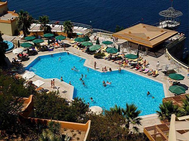 Green Beach Resort 5* Gundogan (Bodrum)