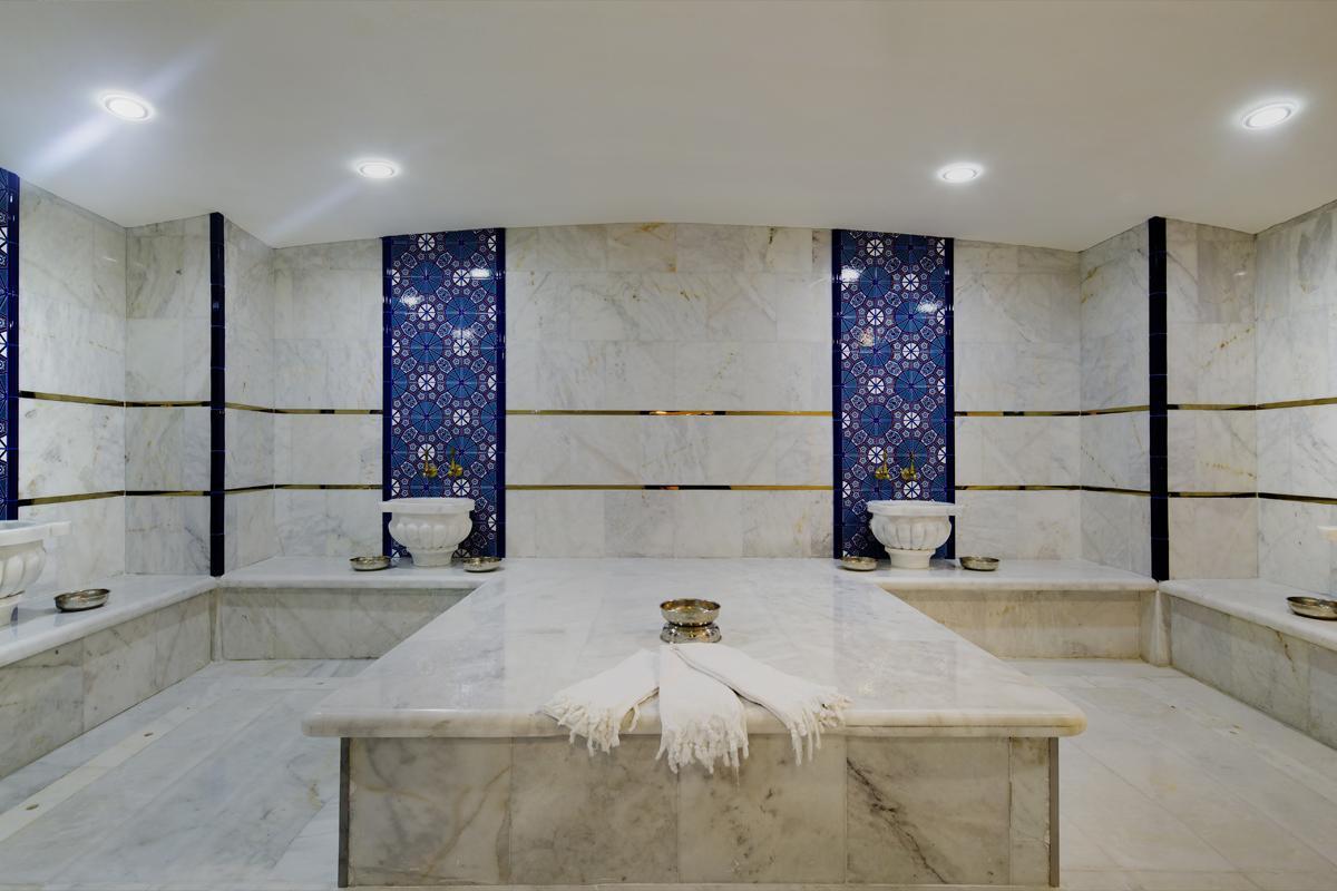 Ramada By Wyndham 4*