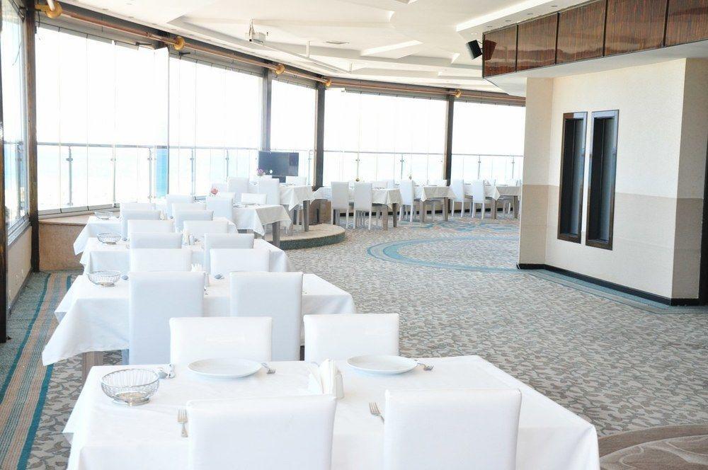 Marina Hotel