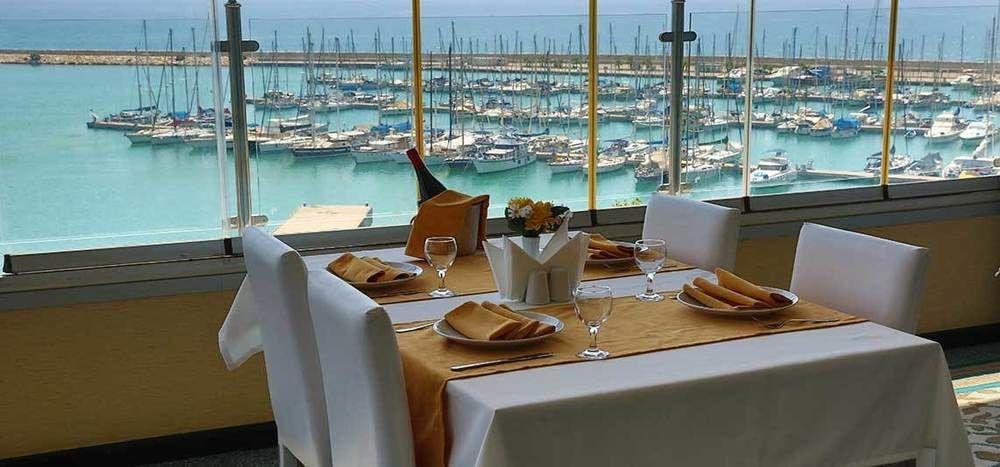 Marina 3*