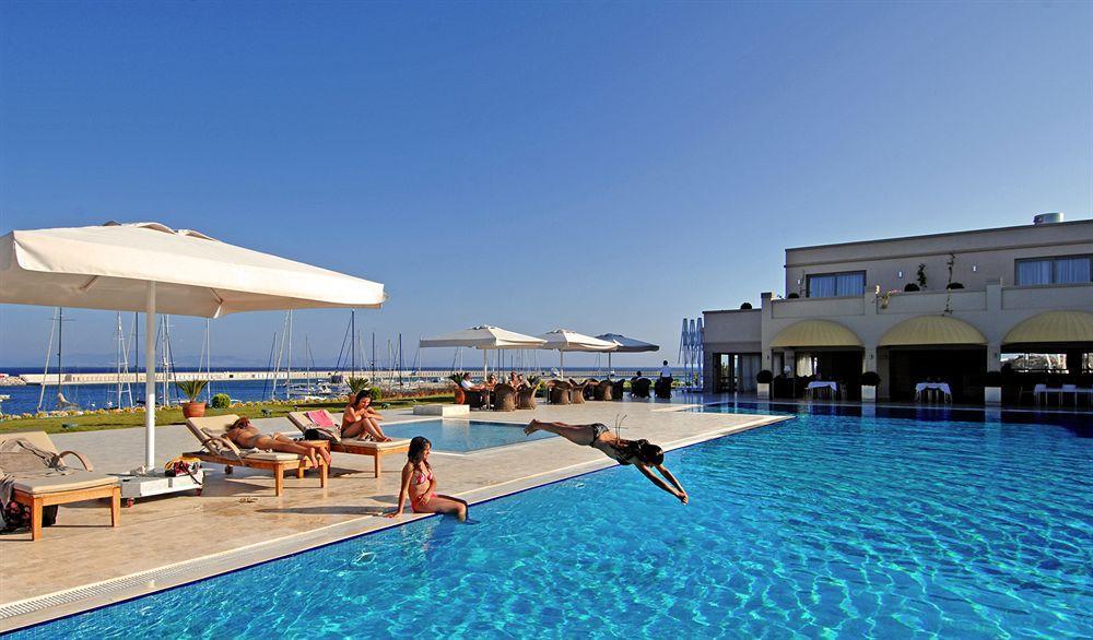 Yacht Club 5* Didim