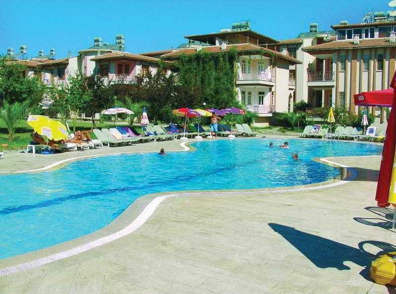 Sunlight Garden Hotel 3*