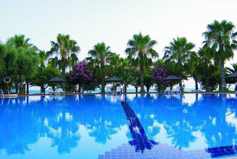 Hotel Defne Star Side