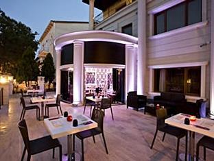 Ascot Bueyuekada Hotel