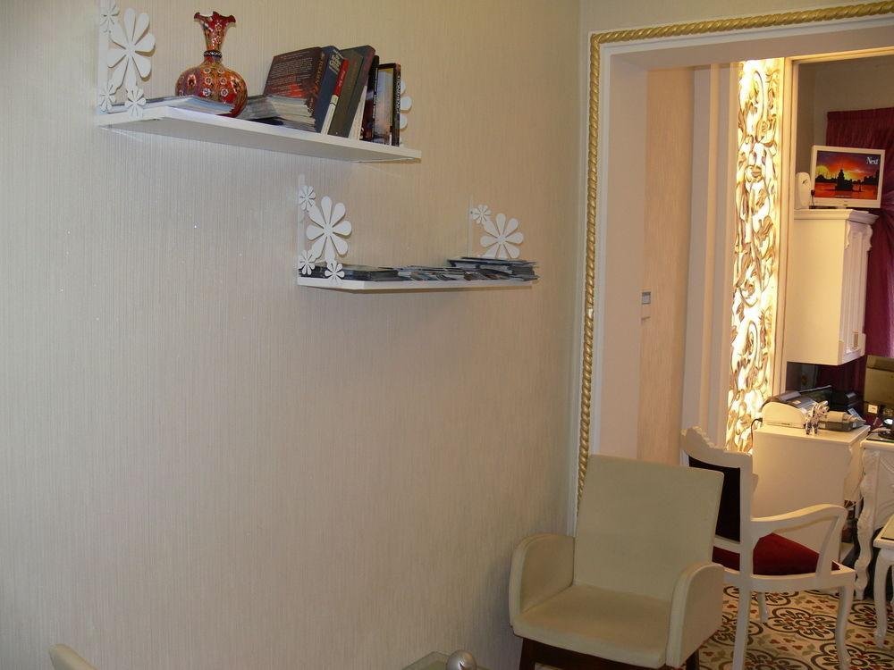 Coliseum Hotel 2*
