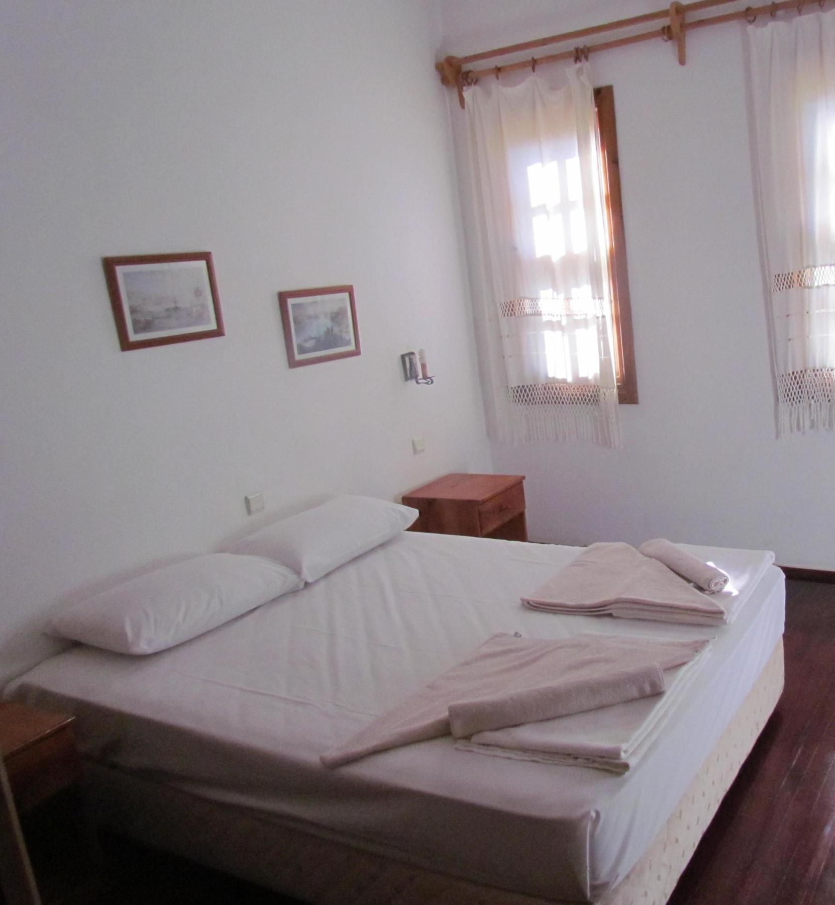 Salhan Aparthotel 3*