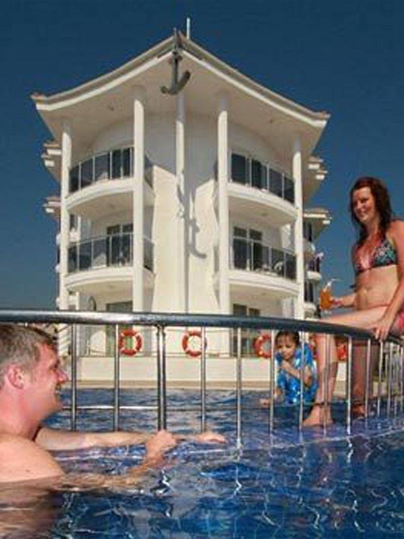 Nevada & Resort