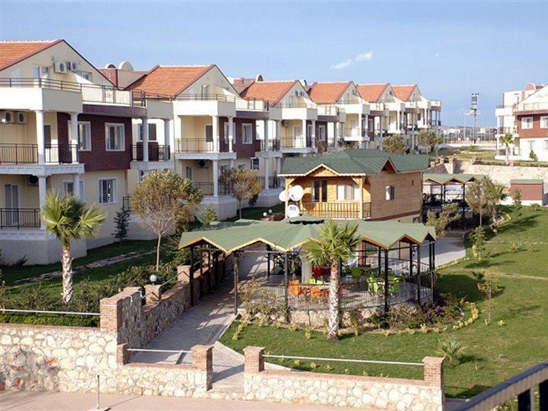 Beach Villas *