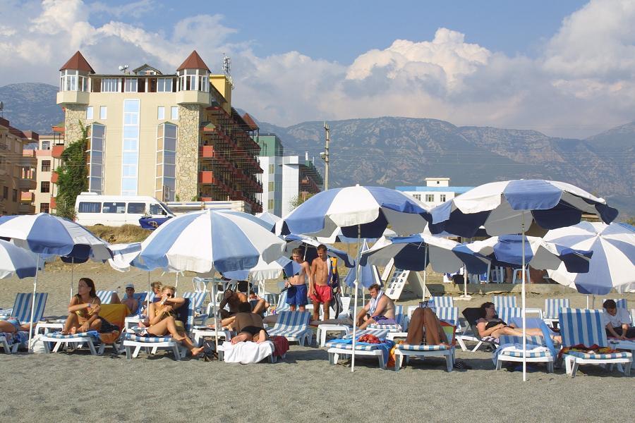 Ares Hotel