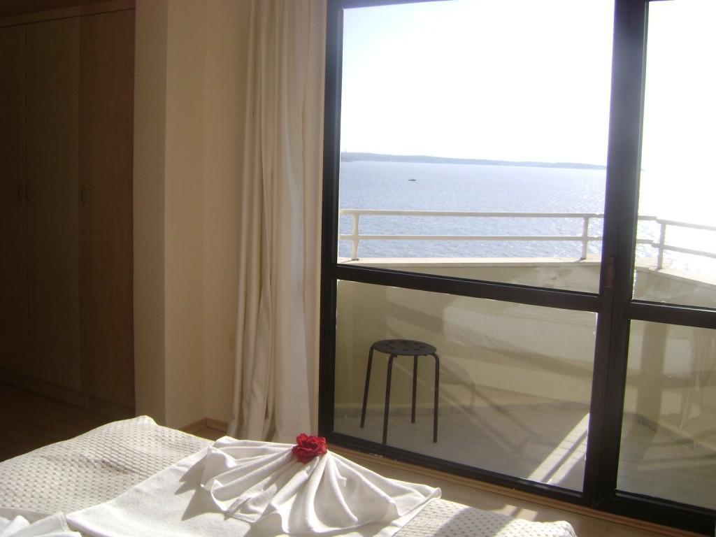 Poseidon Hotel 3*