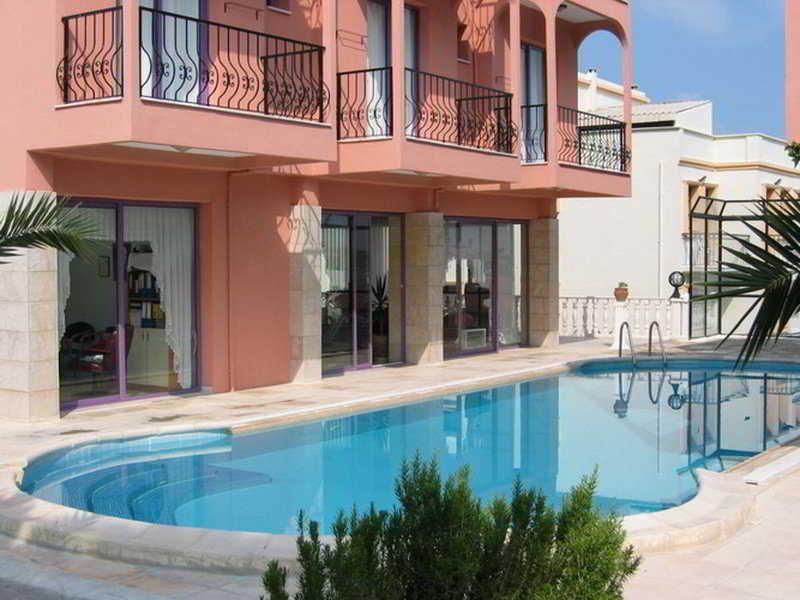 Hotel Calis