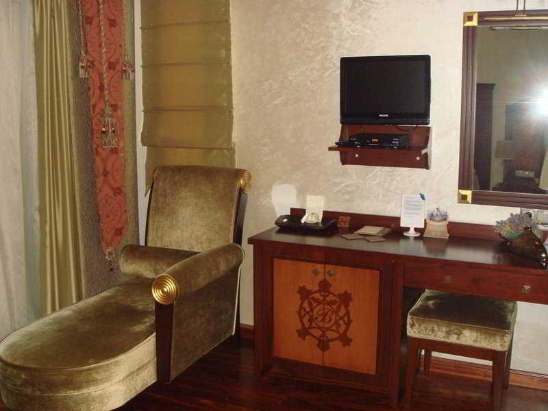 Bulbul Yuvasi Boutique 4*