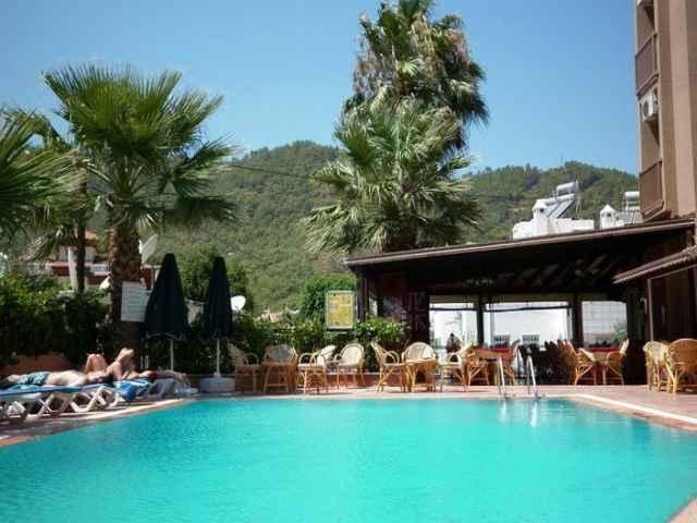 Yade Luxe Hotel