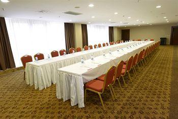 Ramada Plaza Altin Kayisi Hotel 5*