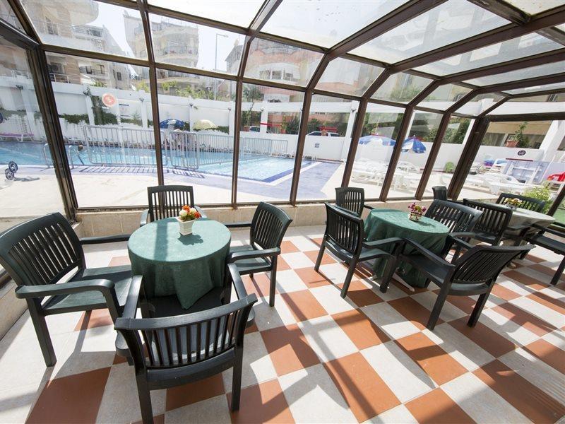 Tuntas Altinkum Aparthotel Didim