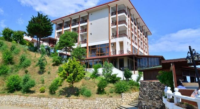 Family Resort Hotel 4*