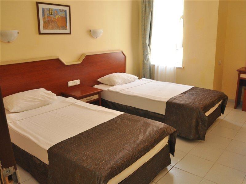 Albatros Apartment *