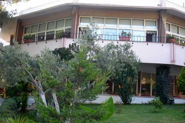 Kirtay Hotel