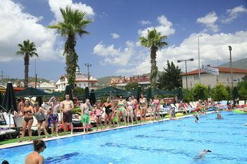 Club Aida Aparthotel 4*