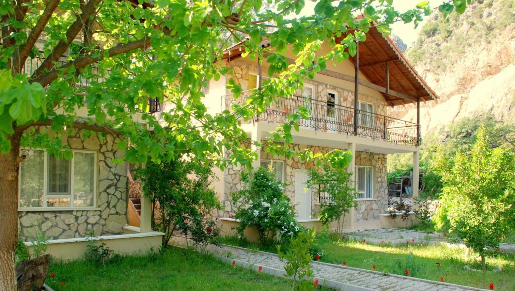 Guest house Dionysos Cirali