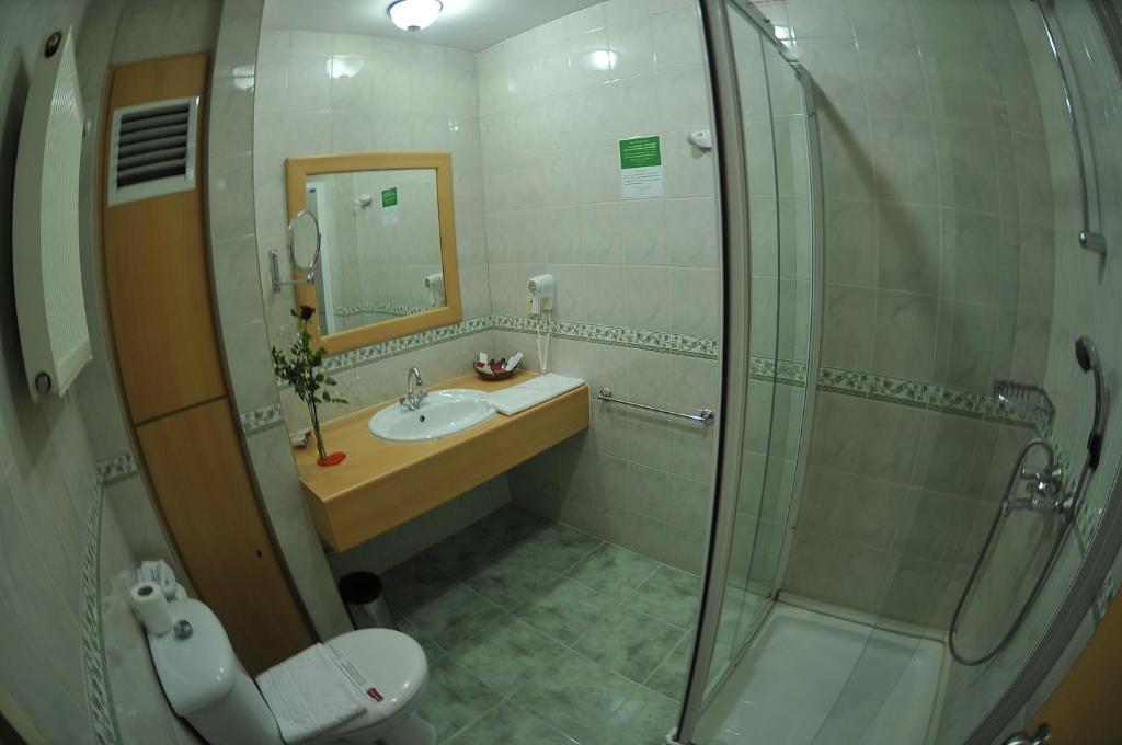 Gurgenci Hotel