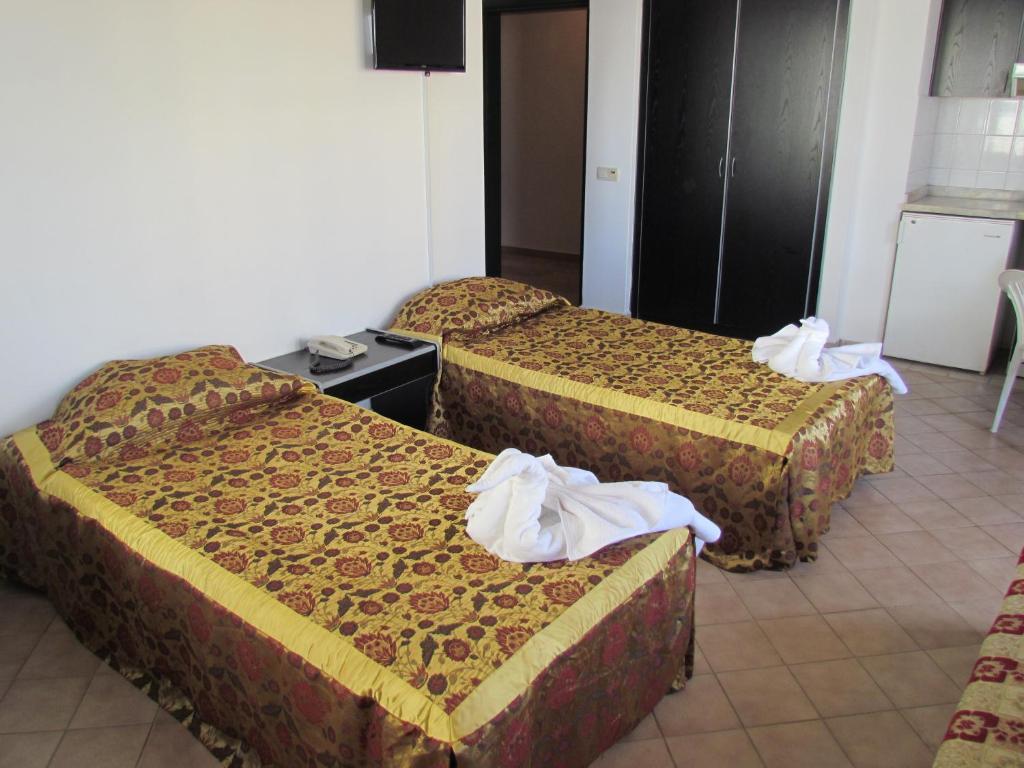 Gold Twins Family Hotel 3*