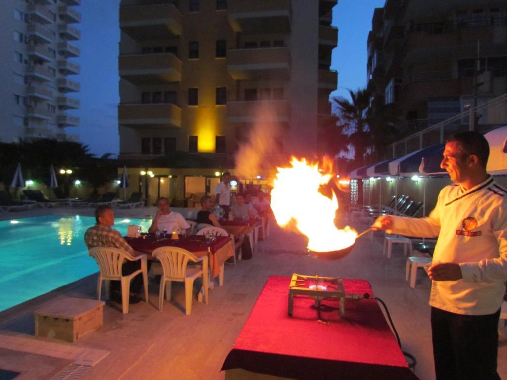 Gold Twins Family Hotel 3*