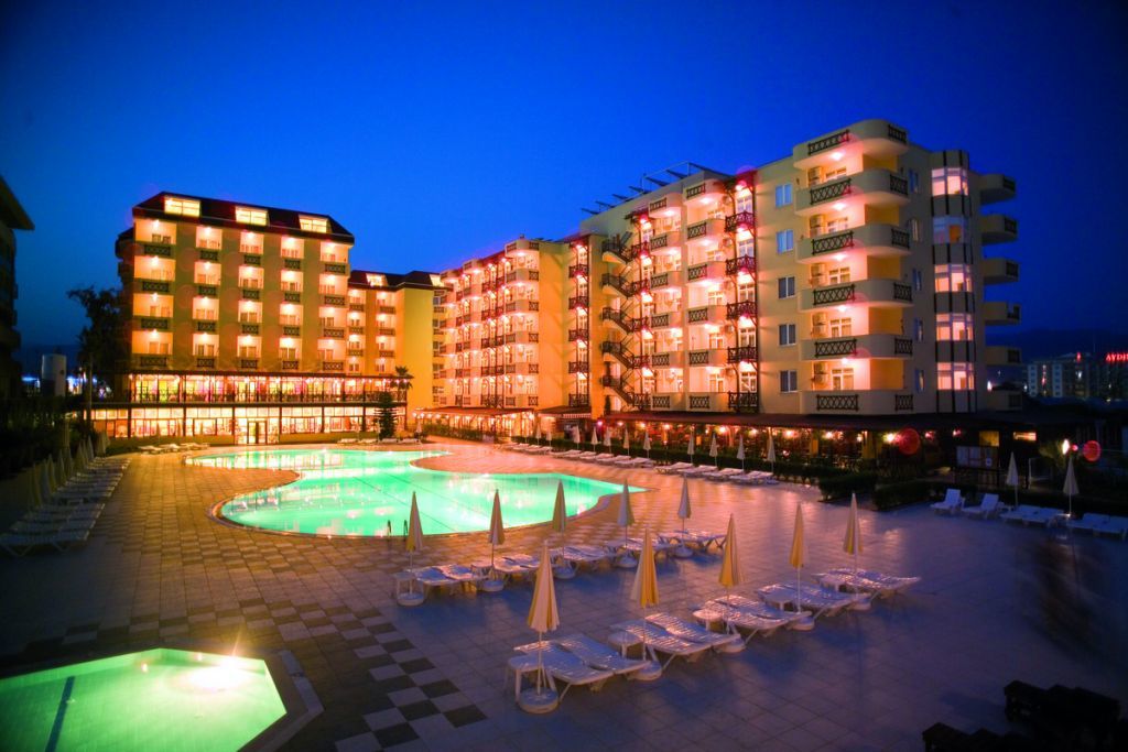 Titan Garden Ultra Resort Konakli