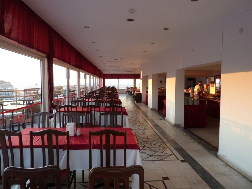 Surtel Hotel Kusadasi