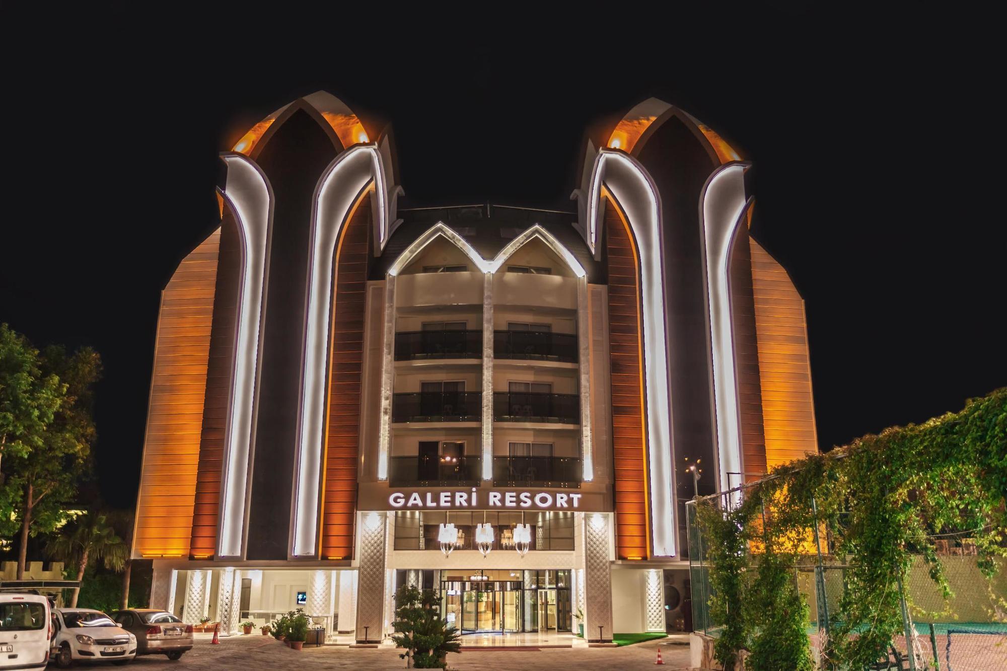Galeri 5* Okurcalar
