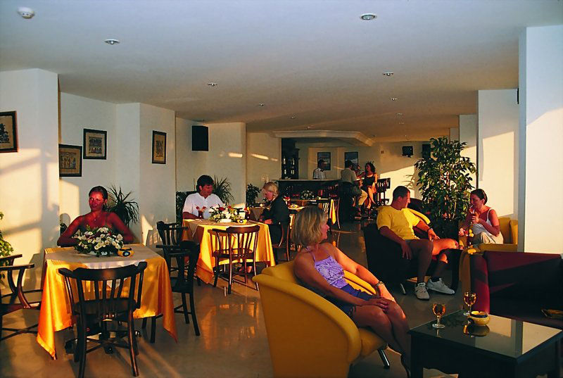 Tuntas Family 4* Kusadasi