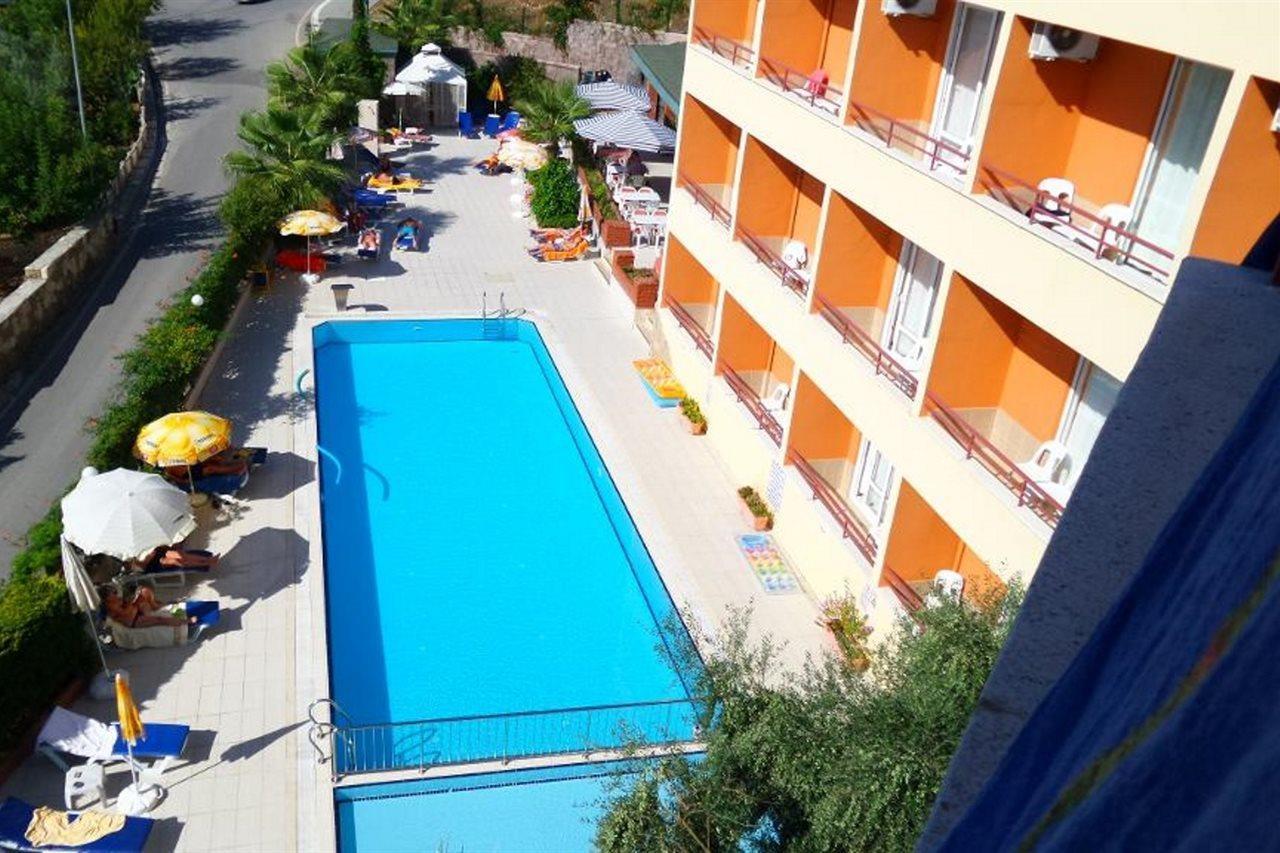 Hotel Kervan Side