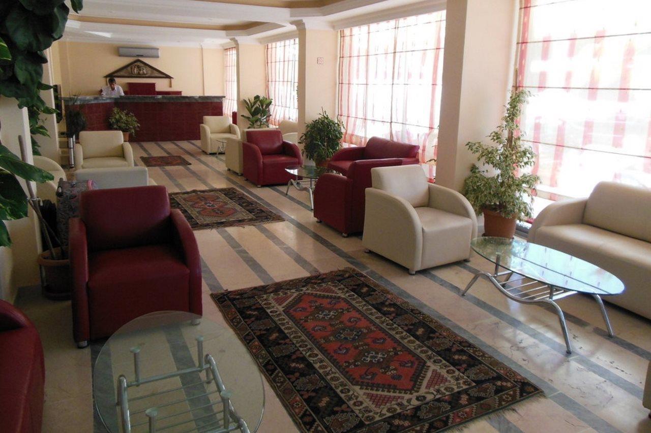 Hotel Kervan Side