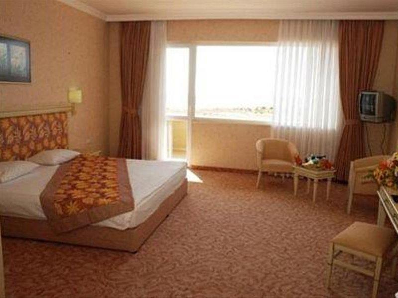 Hotel Armas Pemar 5*