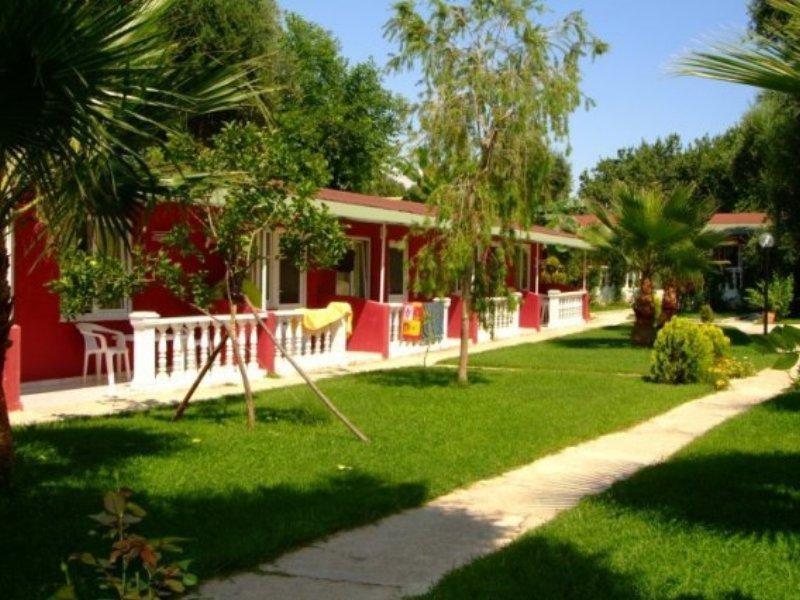 Hotel Altinkum 3*