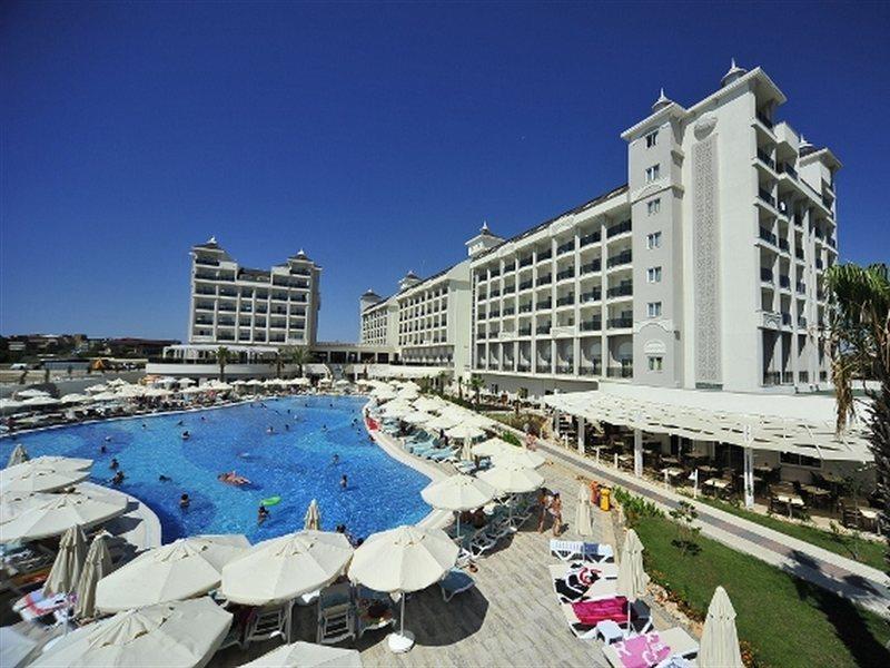 Resort & River &