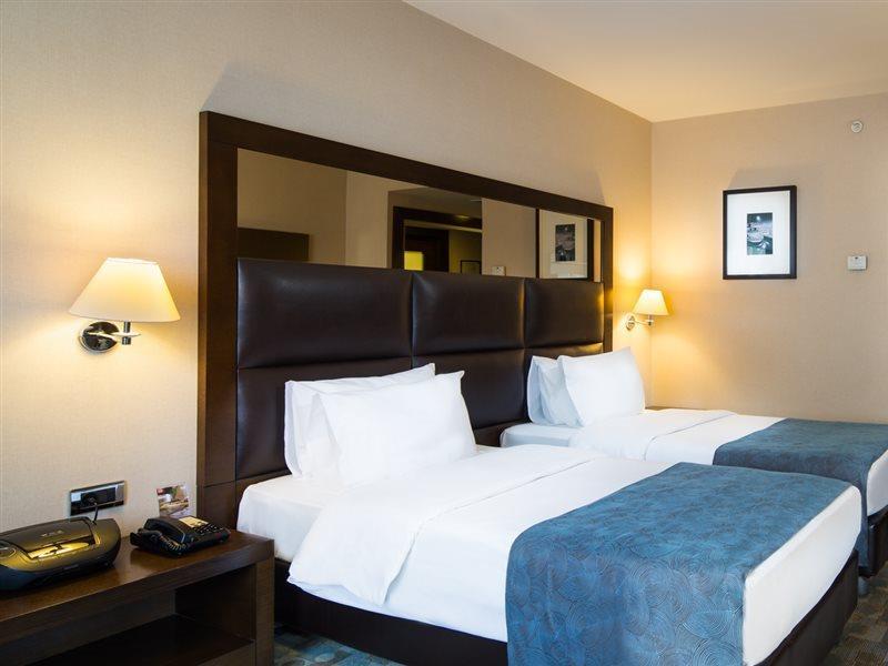 Hotel Midtown 4*