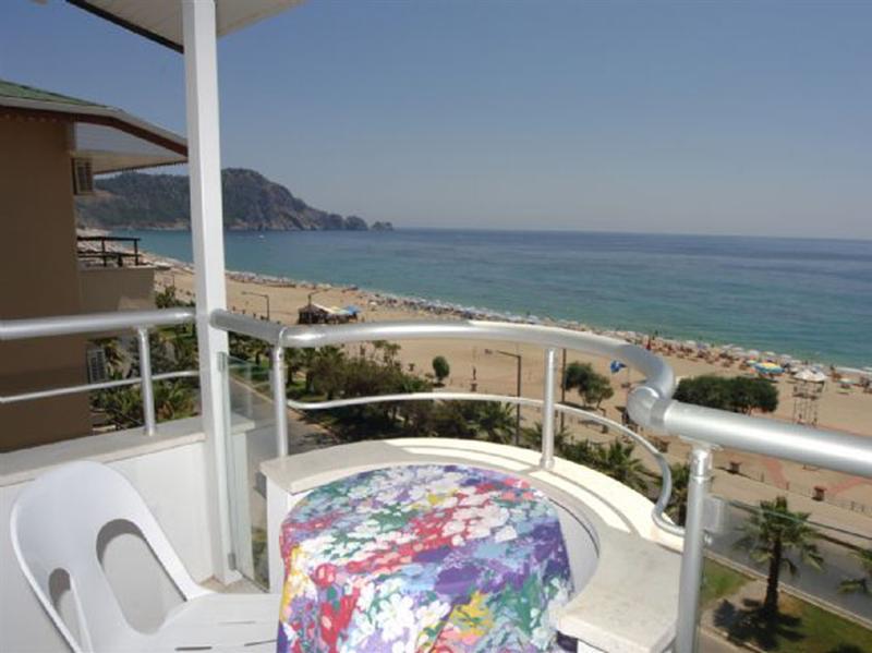 Kleopatra Celine Alanya