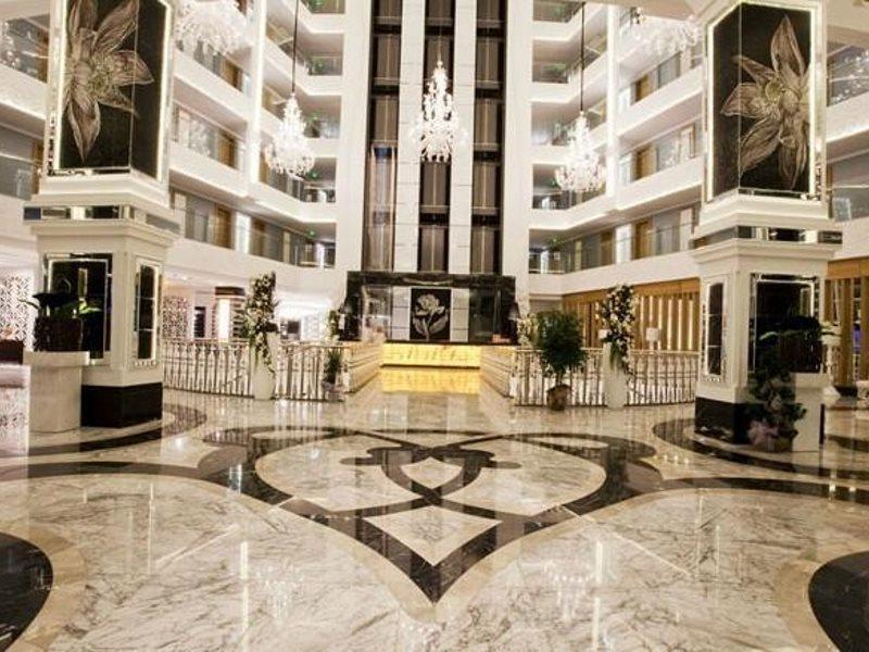 Hotel Q Premium 4*