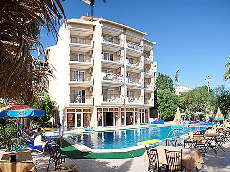 Club Dorado