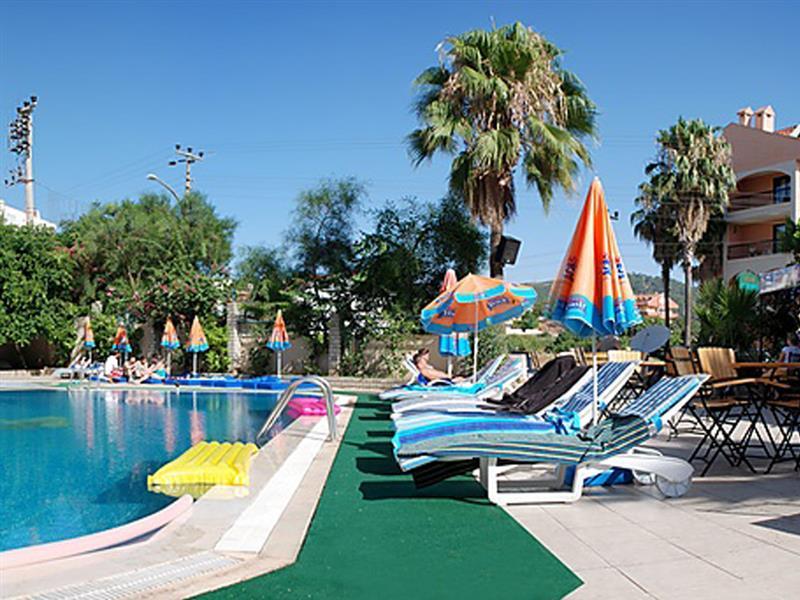 Hotel Club Dorado