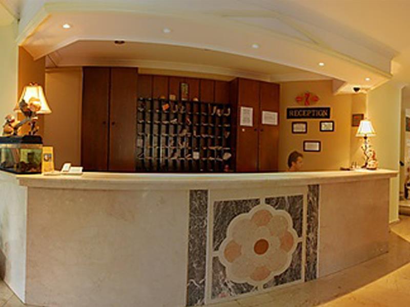 Club Dorado