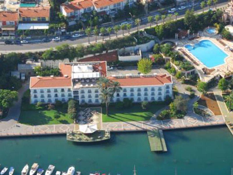 Hotel Ece Saray Marina (adults Only) 4*