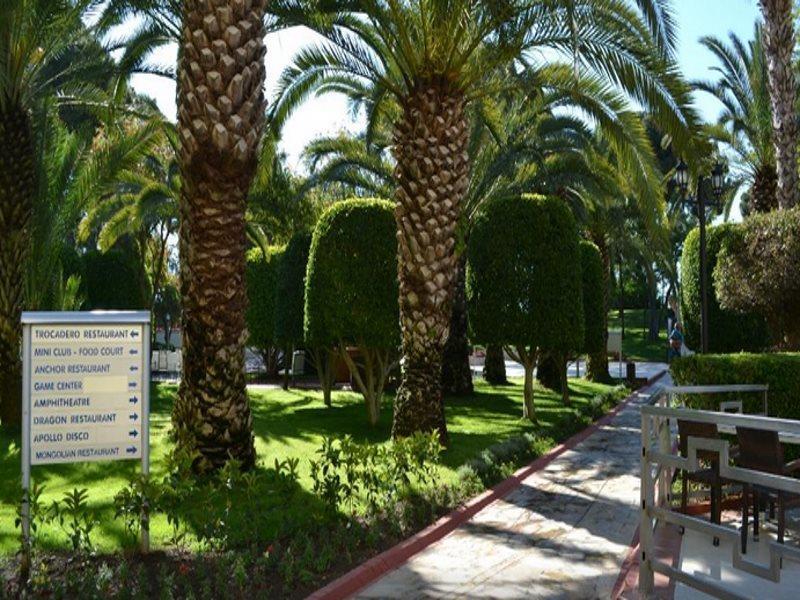 Hotel Corinthia Club