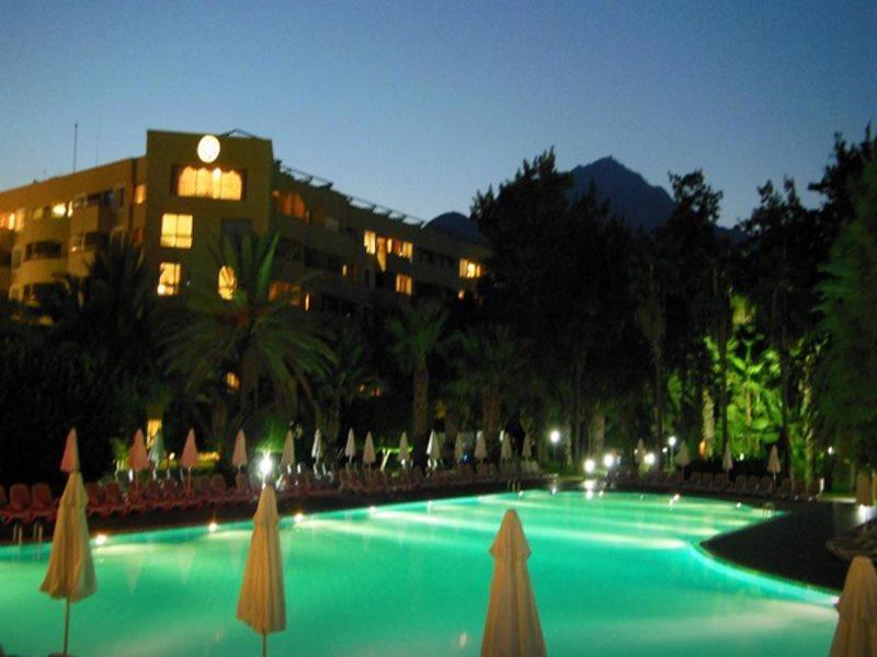 Hotel Corinthia Club 5*