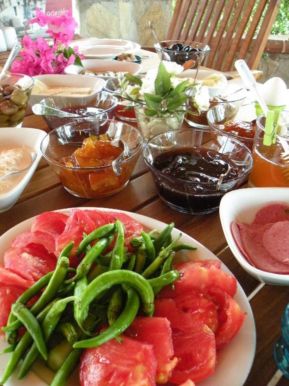 Mercan Bed & Breakfast 2*