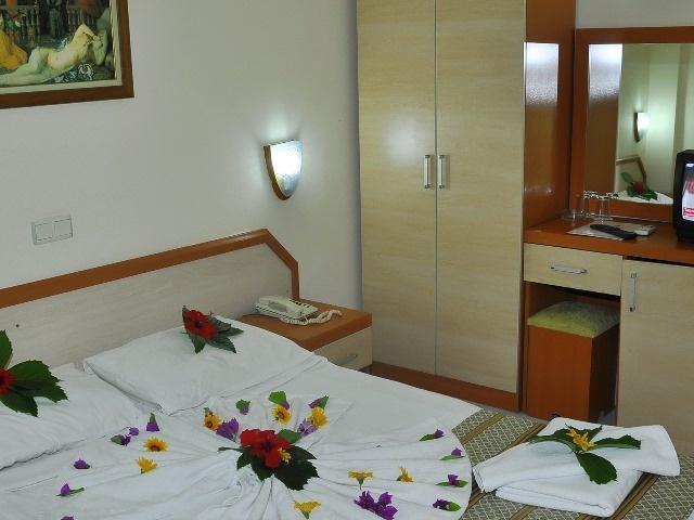 Hotel Club Serena