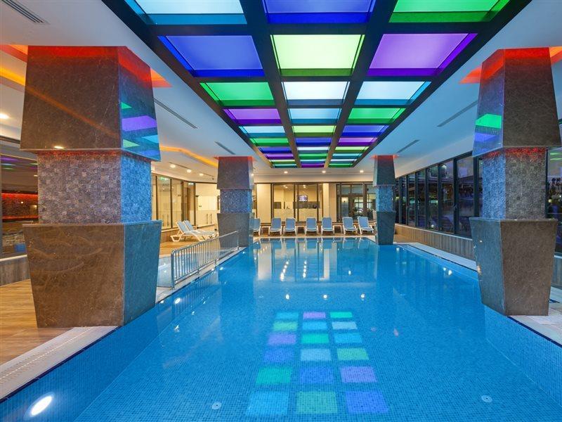 Hotel Luna Blanca &